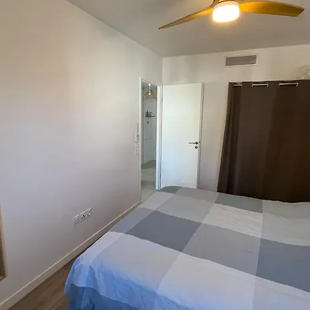 Moderne Avec Terrasse Et Parking à - 4 Pers. - Fr-1-239-1152