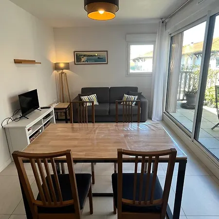 Moderne Avec Terrasse Et Parking A - 4 Pers. - Fr-1-239-1152 Apartmán *