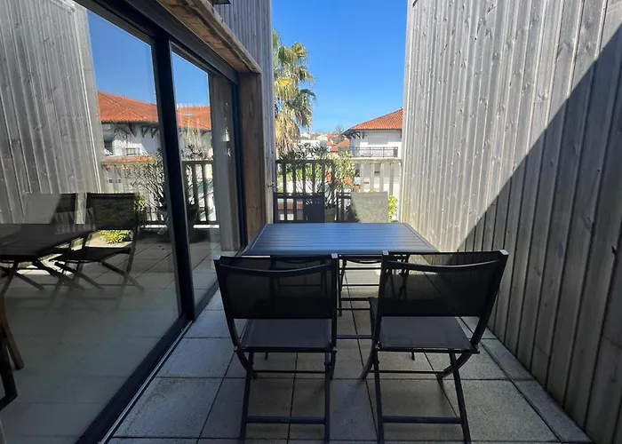 Appartement Moderne Avec Terrasse Et Parking A - 4 Pers. - Fr-1-239-1152 *